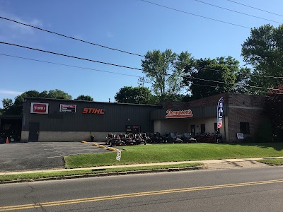 Thompson's Outdoor Power Equipment in Williamsport, PA: image 3